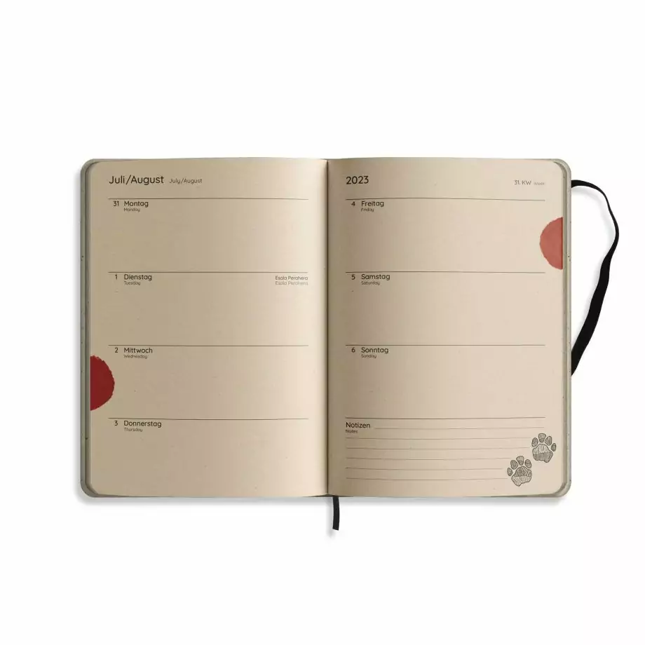 Nachhaltig und vegan produzierter Jahresplaner, Kalender, Terminplaner 2023 A5 mit Gummiband und Lesezeichen-Band aus Graspapier von matabooks