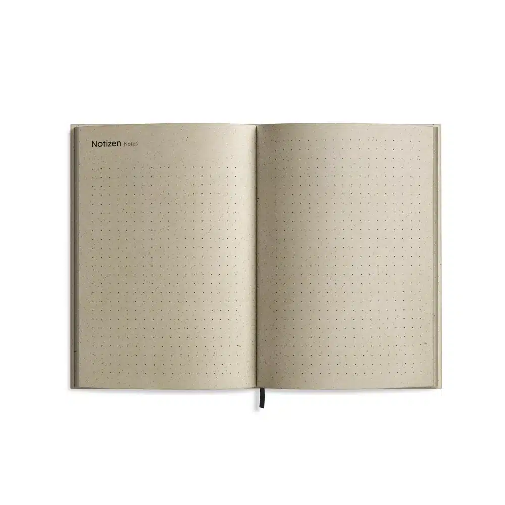 Nachhaltig und vegan produzierter Jahresplaner, Jahreskalender, Kalender, Familienkalender, Notizbuch, Tagebuch, Terminplaner, Achtsamkeitstagebuch, Bullet Journal, Reisetagebuch, Dankbarkeitstagebuch, Hausaufgabenheft, Uni-Planer, Taschenkalender, Buchkalender, Business-Planer, Wochenplaner A6 aus Graspapier von matabooks